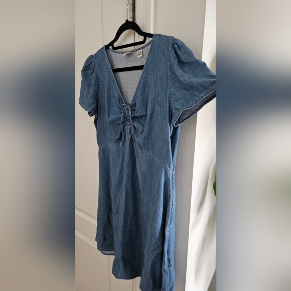 Levi's Womens Delray Short Sleeve Mini Dress - Picture 5 of 6